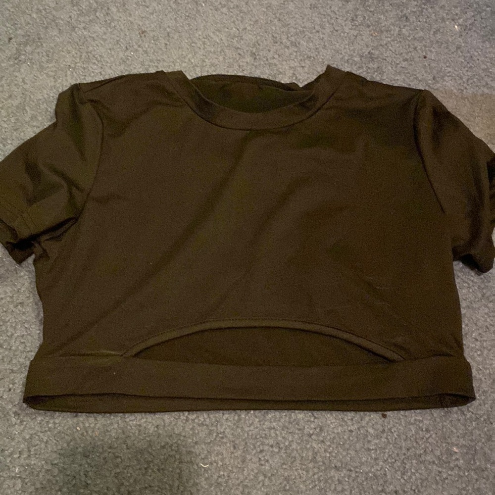 Shein crop top, never worn!
